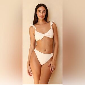 🔴 Dippin Daisy Countess Bandeau Bikini Top